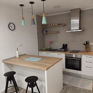 And Modern Emili Apartamento